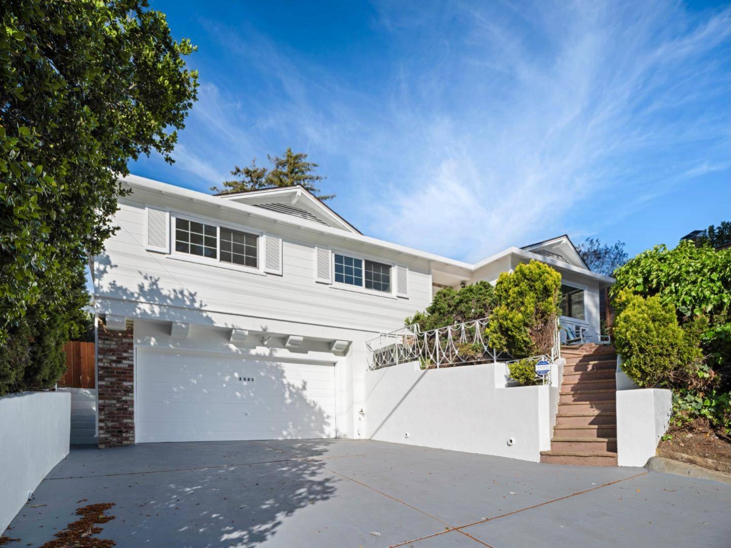 San Mateo, CA 94403,3593 Fernwood Street