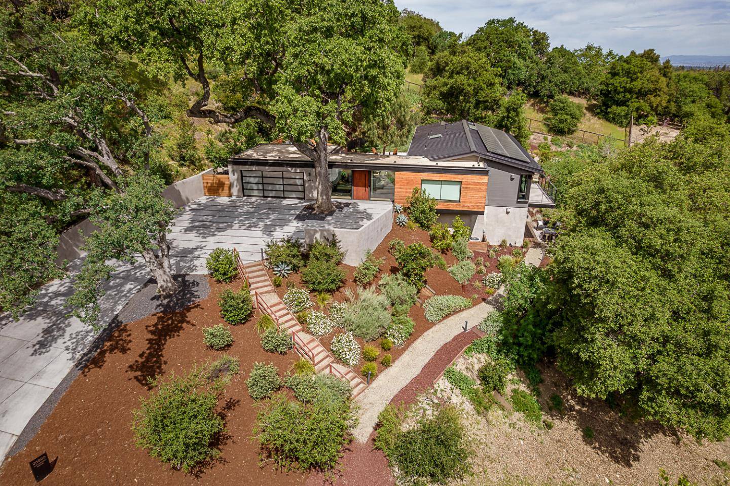Los Altos Hills, CA 94022,26896 Alejandro Drive