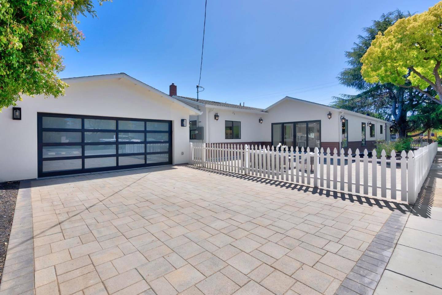 San Mateo, CA 94402,827 S Idaho Street
