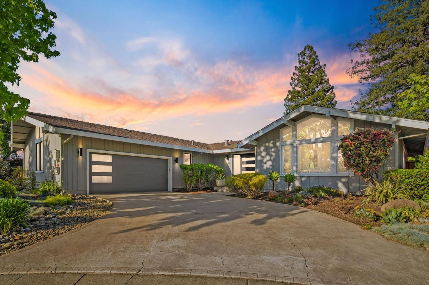 Walnut Creek, CA 94598,616 Harrogate Court