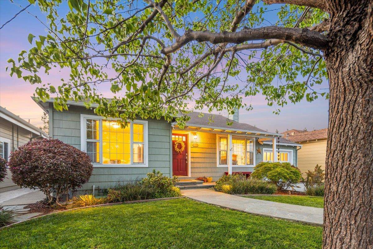 San Mateo, CA 94403,157 Mclellan Avenue