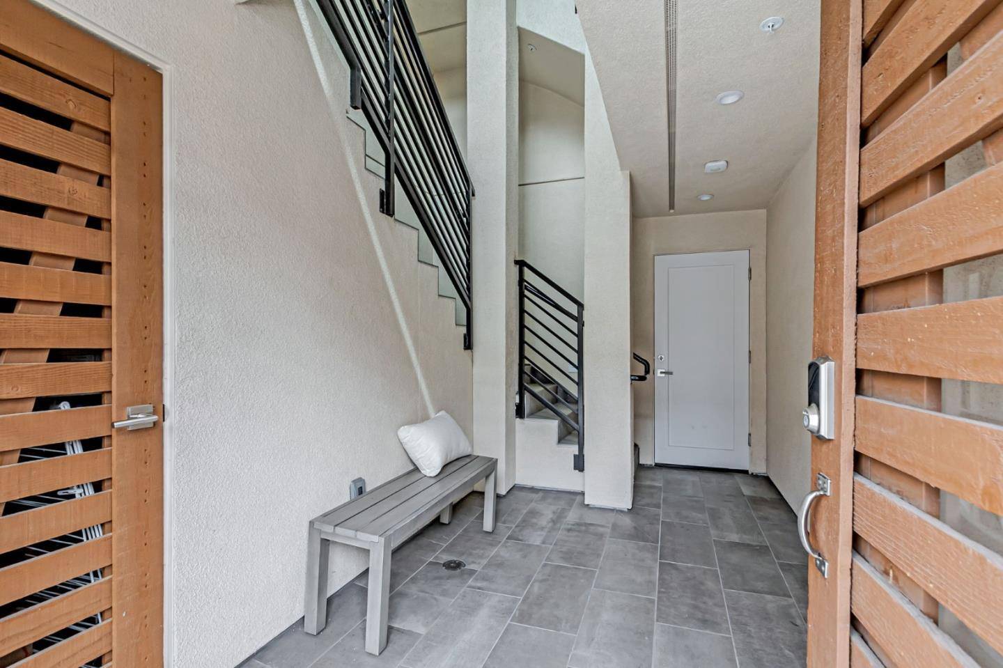 Los Gatos, CA 95032,16009 Bartlett Court