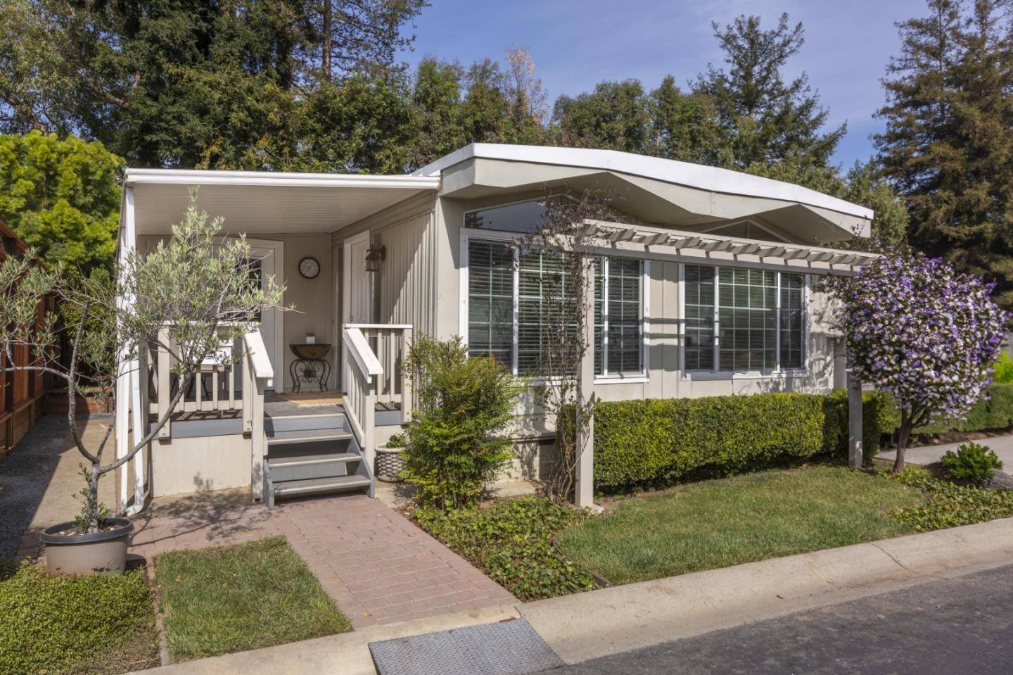 Campbell, CA 95008,106 La Paz Way #106