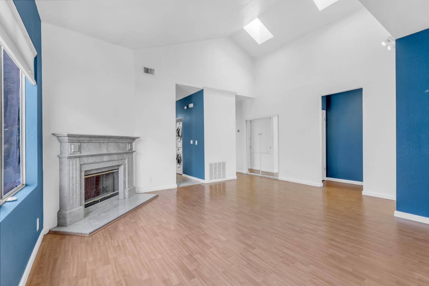 Oakland, CA 94607,819 15th Street