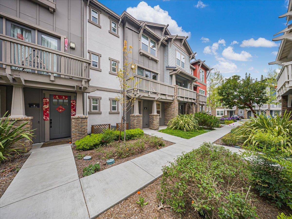 Sunnyvale, CA 94085,813 Galt Terrace #3