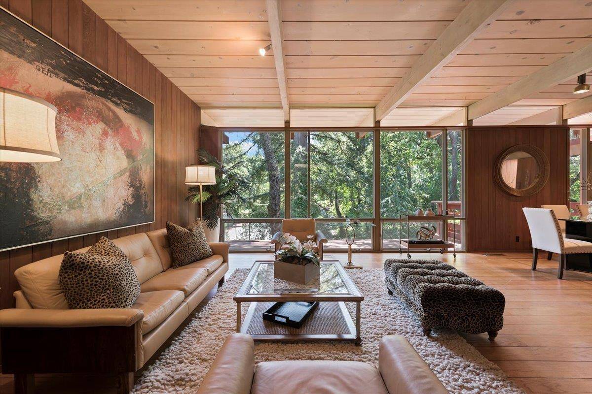 Monte Sereno, CA 95030,16310 Oakhurst Drive