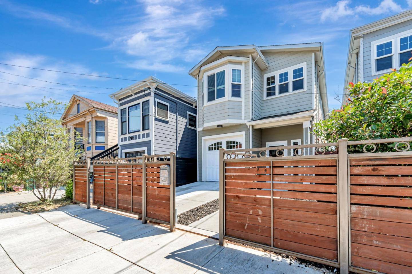 Oakland, CA 94607,1633 15th Street