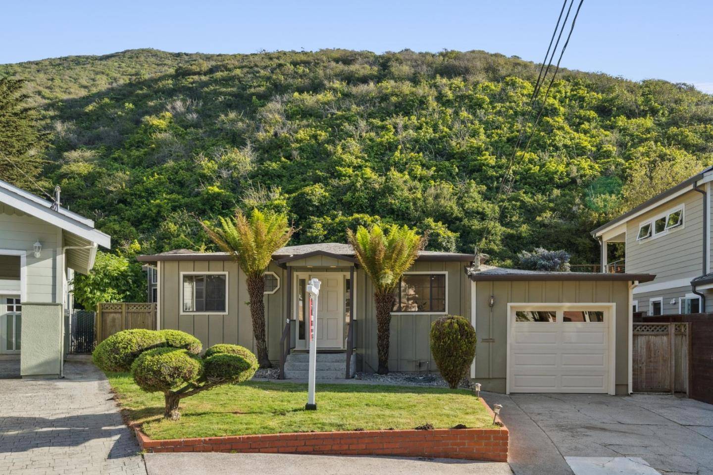 Pacifica, CA 94044,264 Berendos Avenue