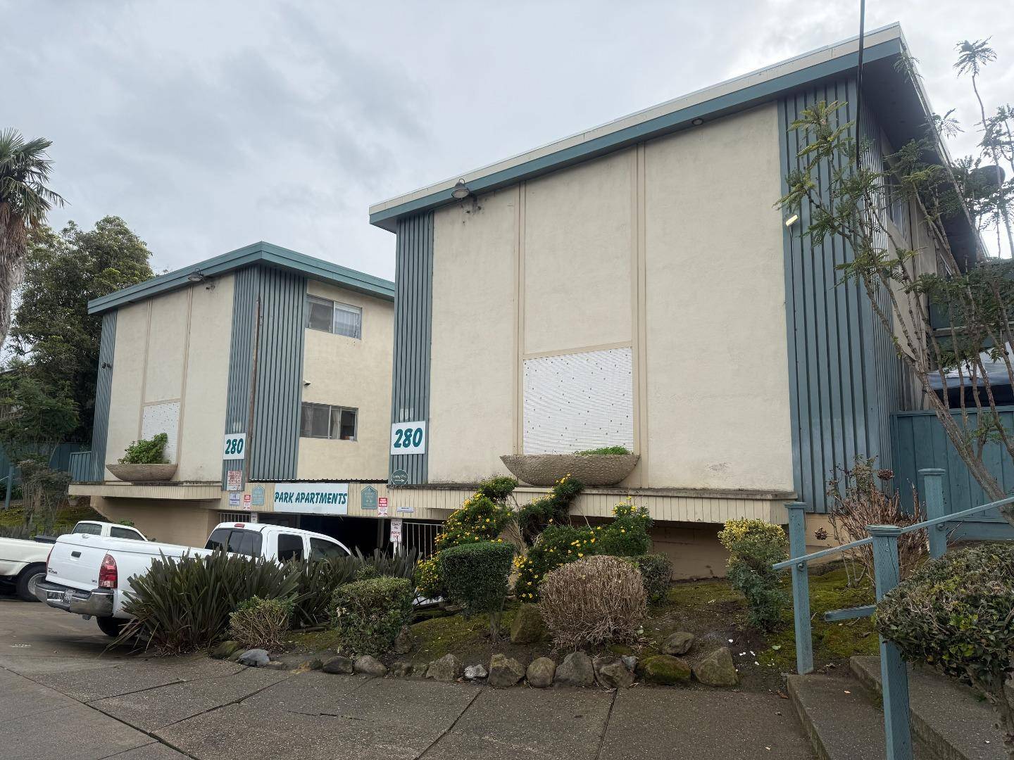 East Palo Alto, CA 94303,280 E Okeefe Street