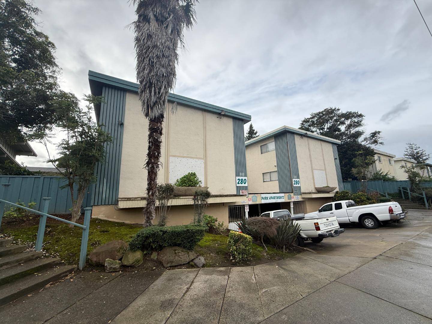 East Palo Alto, CA 94303,280 E Okeefe Street