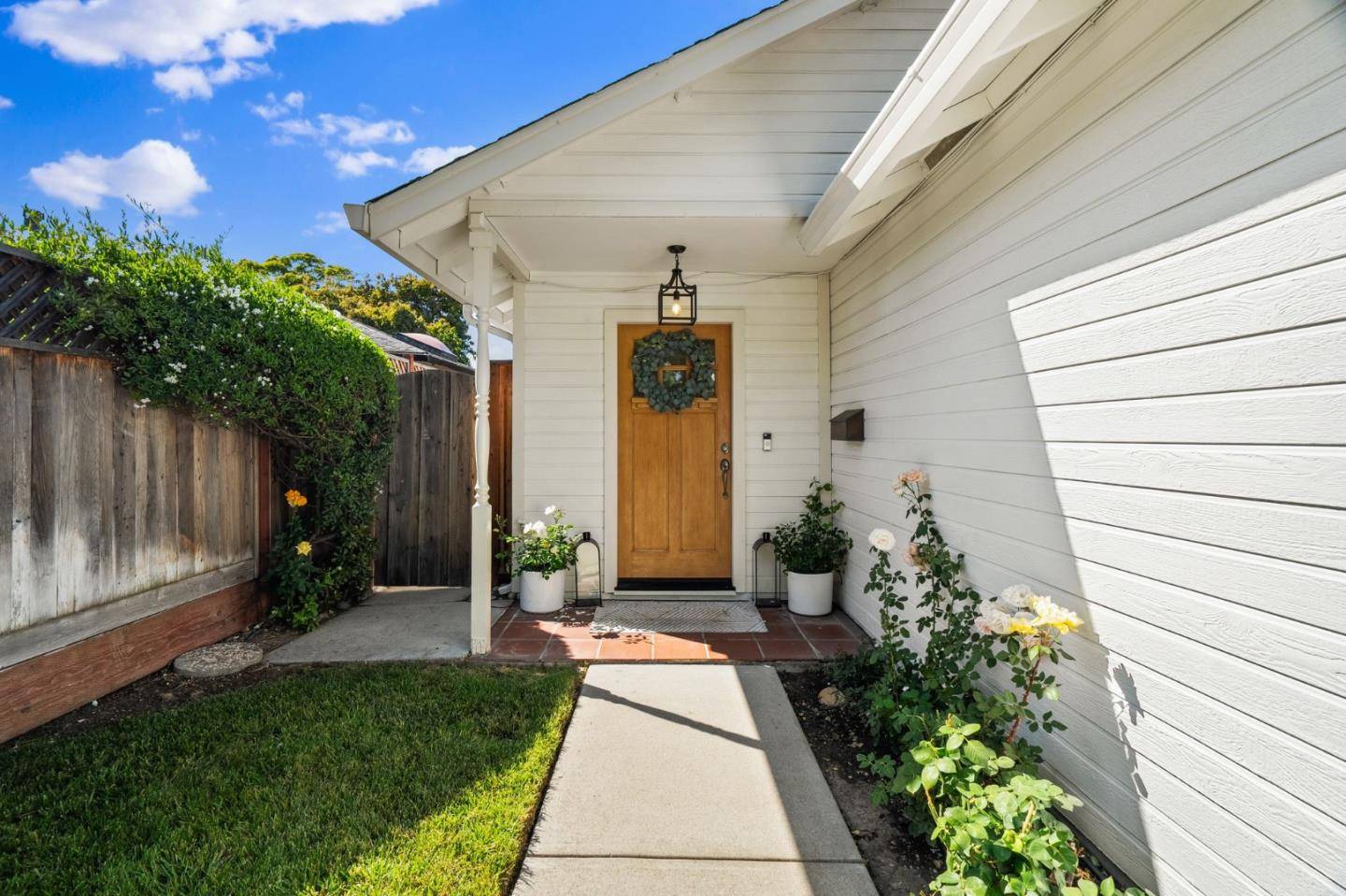 San Jose, CA 95128,207 Brooklyn Avenue