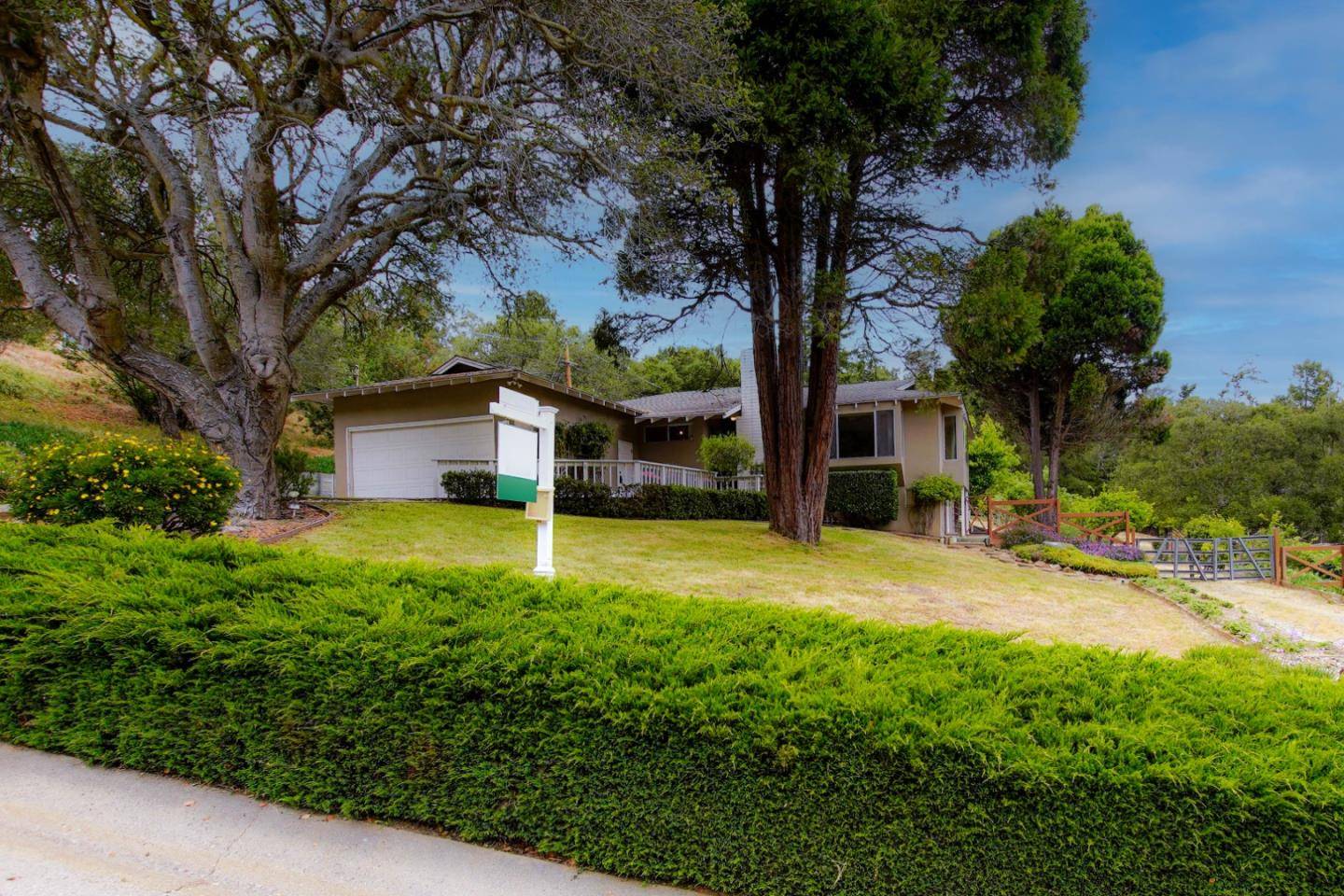 Prunedale, CA 93907,6975 Lakeview Drive