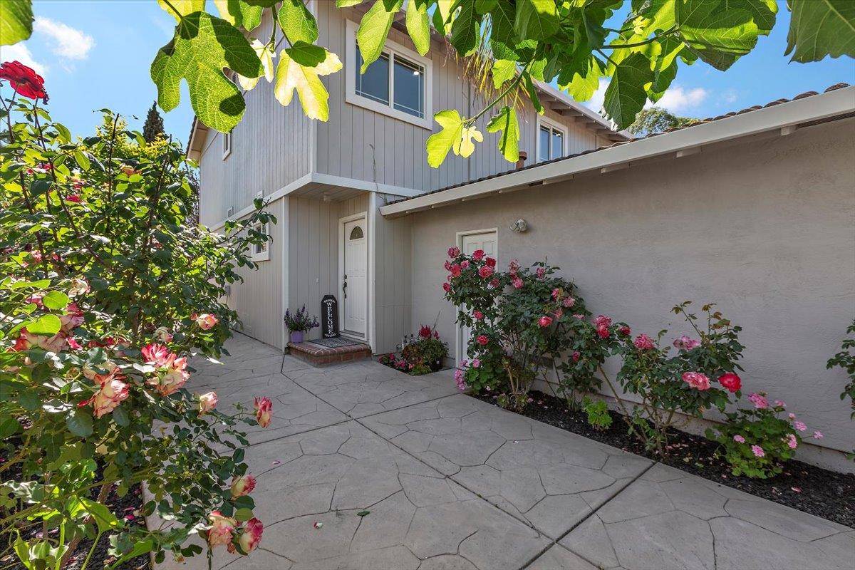 Dublin, CA 94568,8332 Locust Place