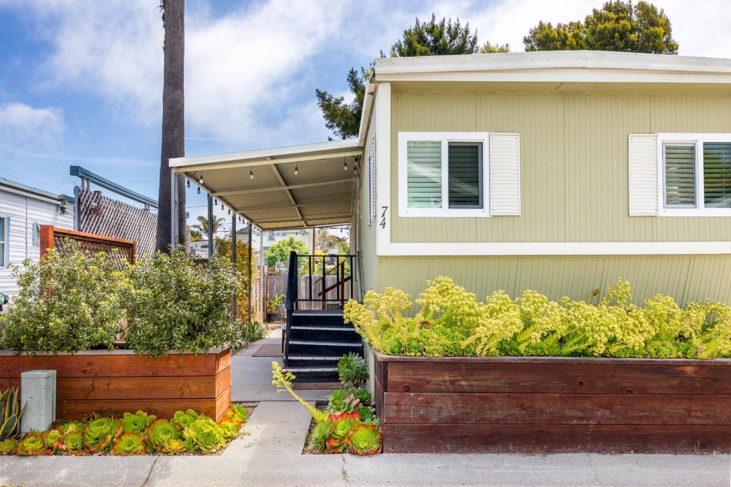Santa Cruz, CA 95062,740 30th Avenue #74