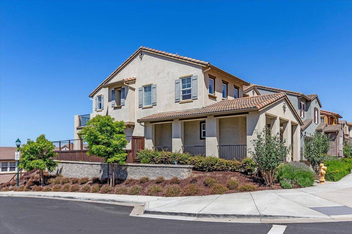 Hayward, CA 94544,30111 Mountain View Drive