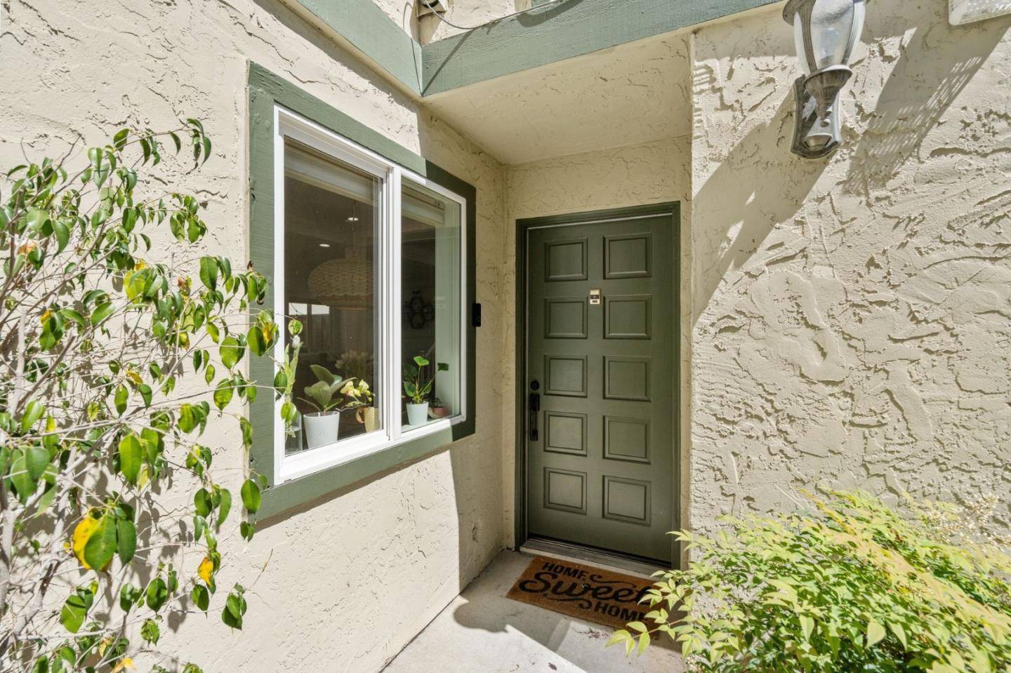 Sunnyvale, CA 94086,265 S Bayview Avenue #J