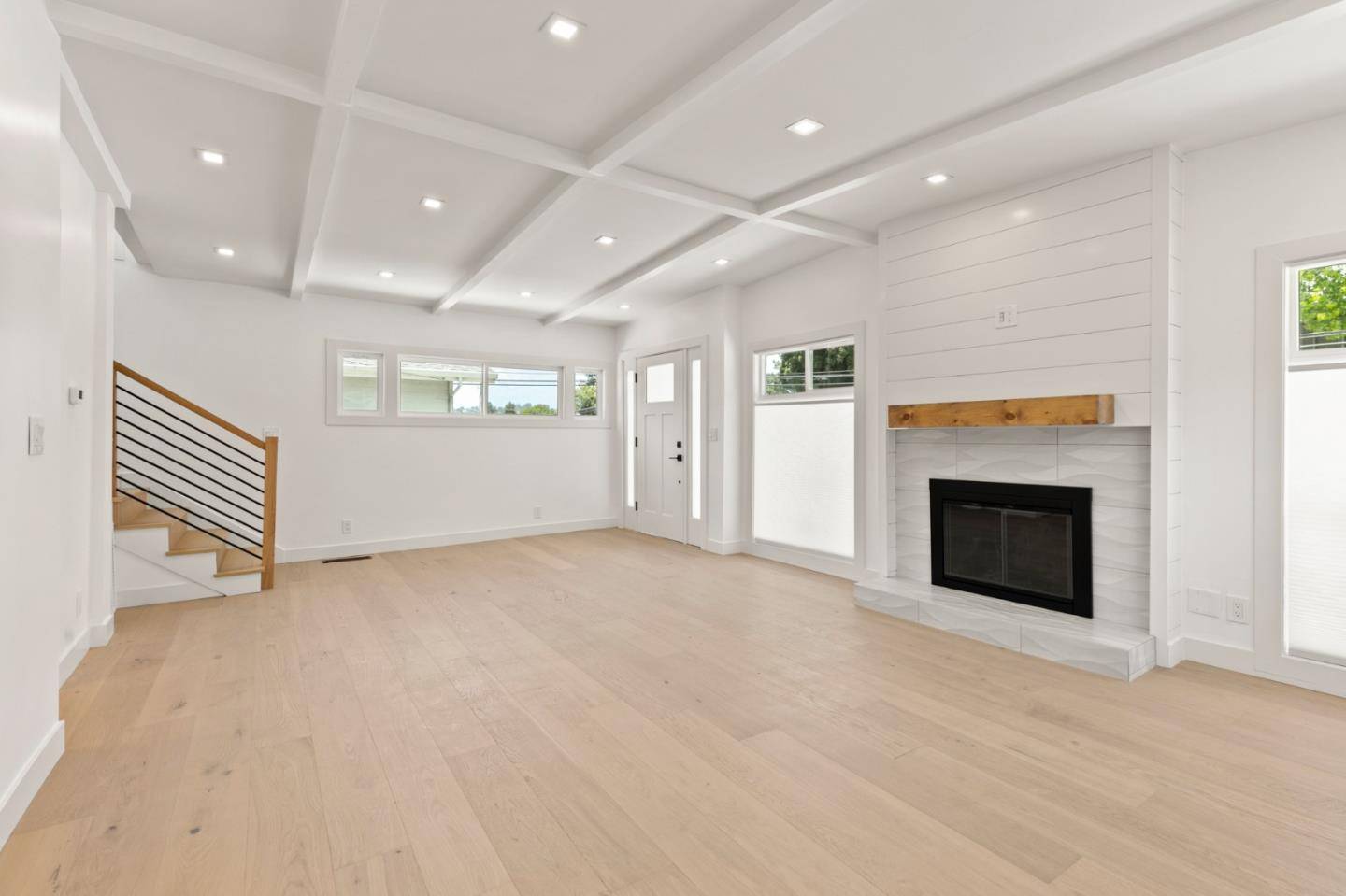 Capitola, CA 95010,717 Bay Avenue