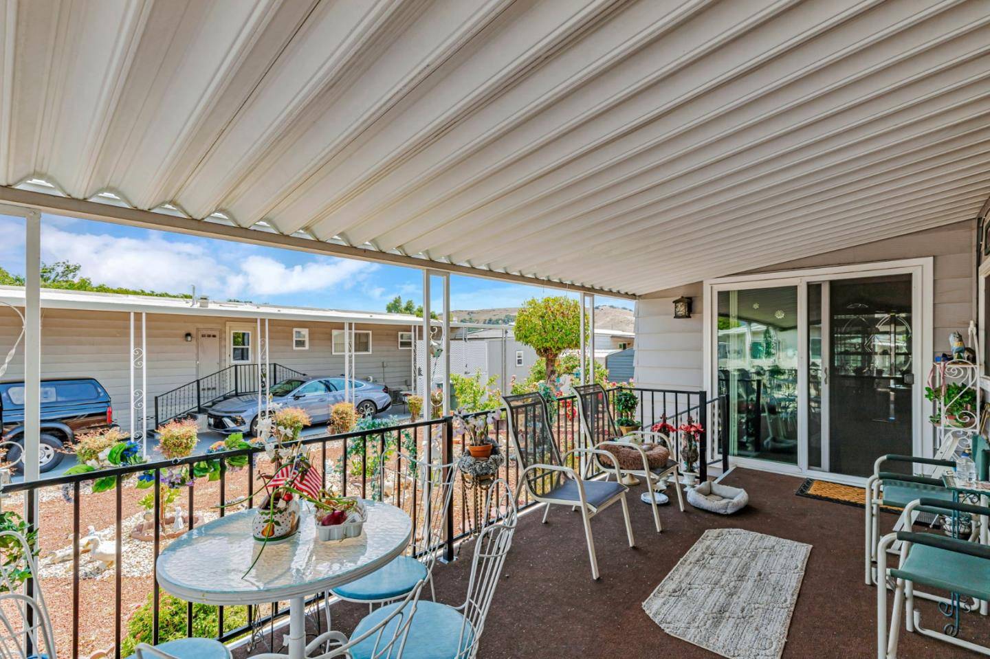 Morgan Hill, CA 95037,275 Burnett Avenue #171