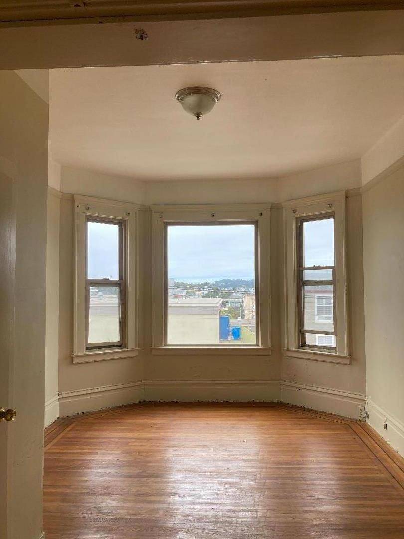 San Francisco, CA 94118,236 6th Avenue