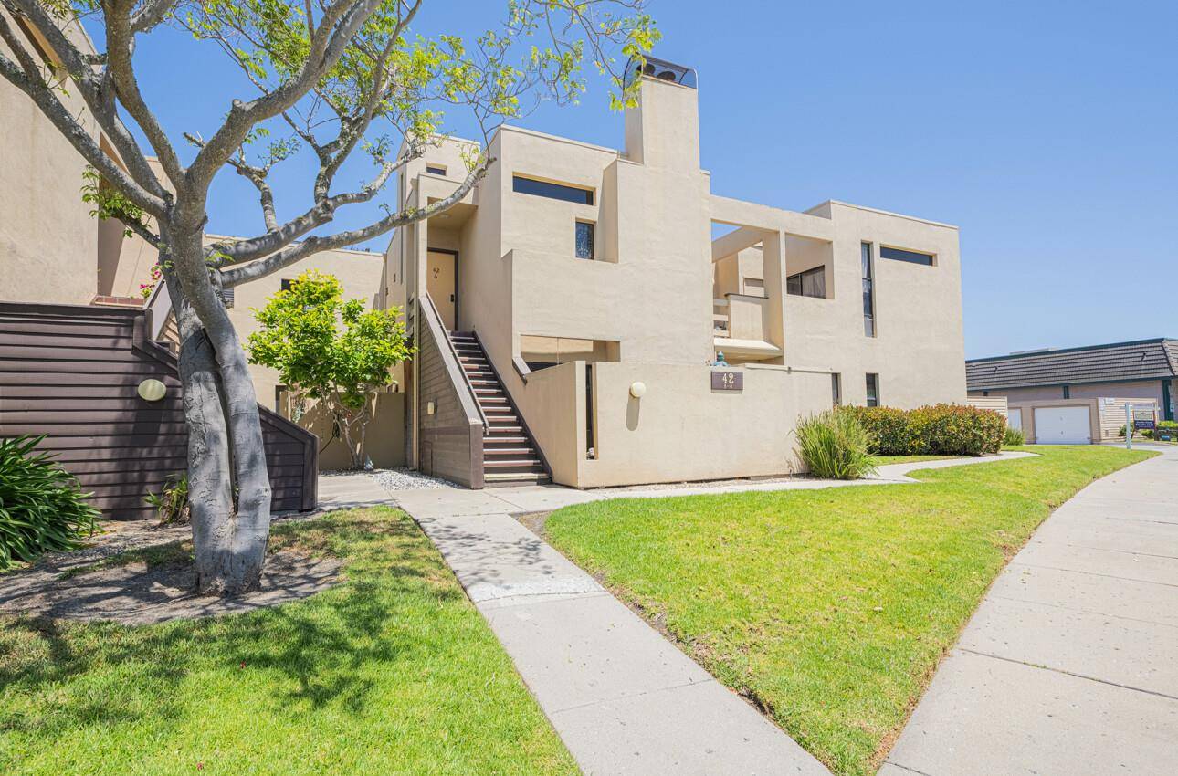 Salinas, CA 93901,42 W San Joaquin Street #8