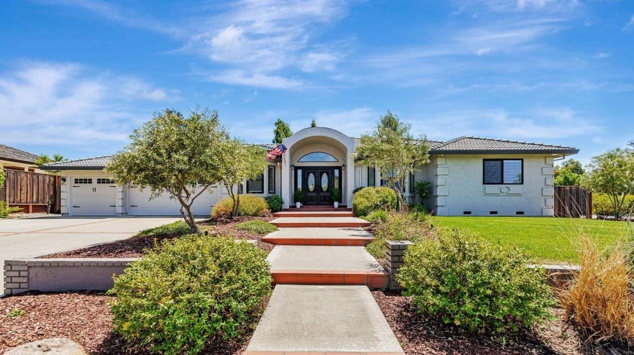 Hollister, CA 95023,640 S Ridgemark Drive