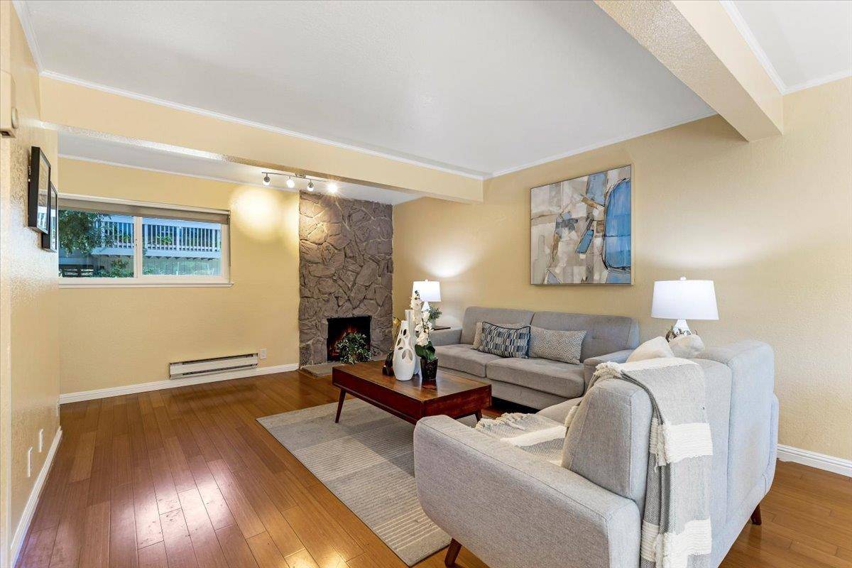 Mountain View, CA 94043,83 Devonshire Avenue #3