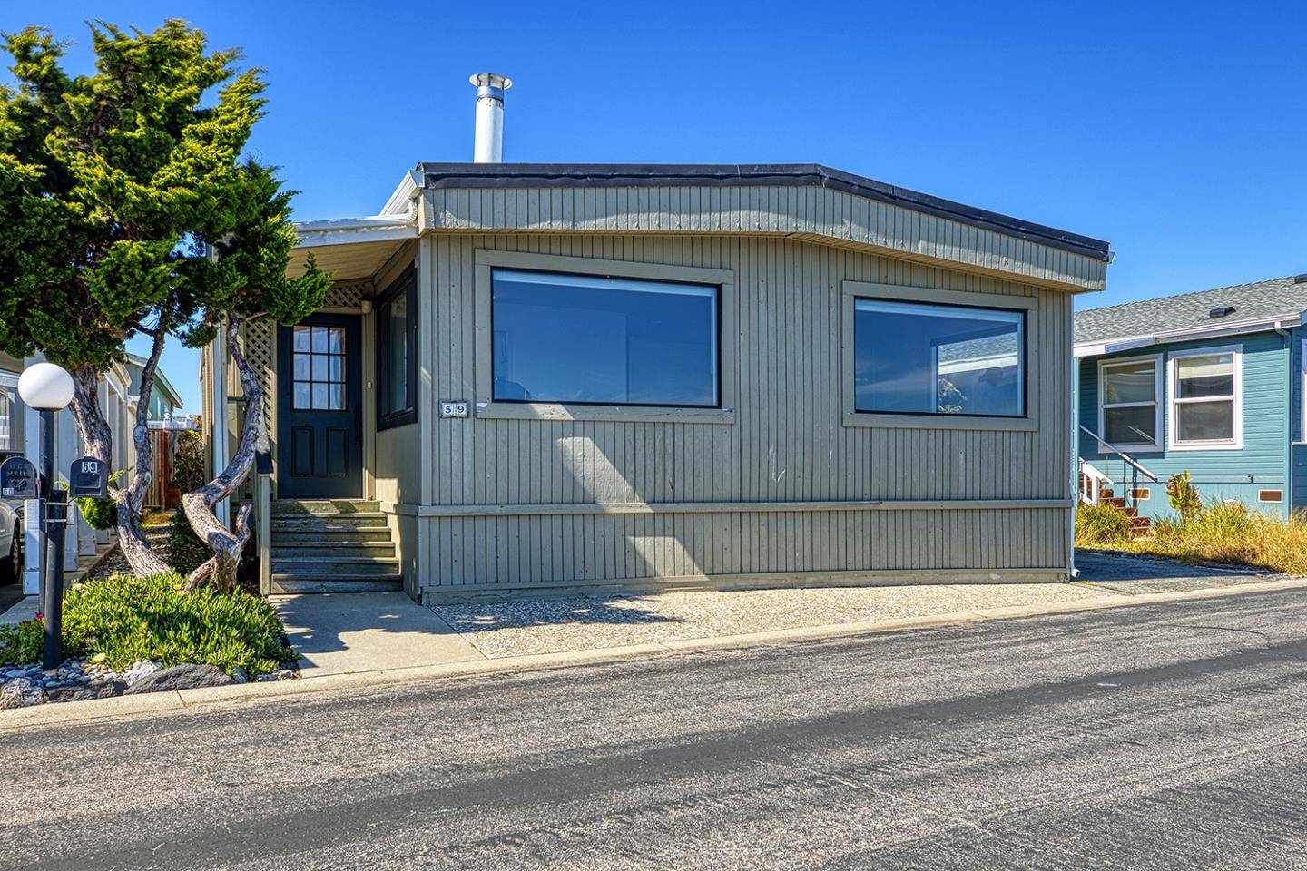 Santa Cruz, CA 95060,2395 Delaware #59