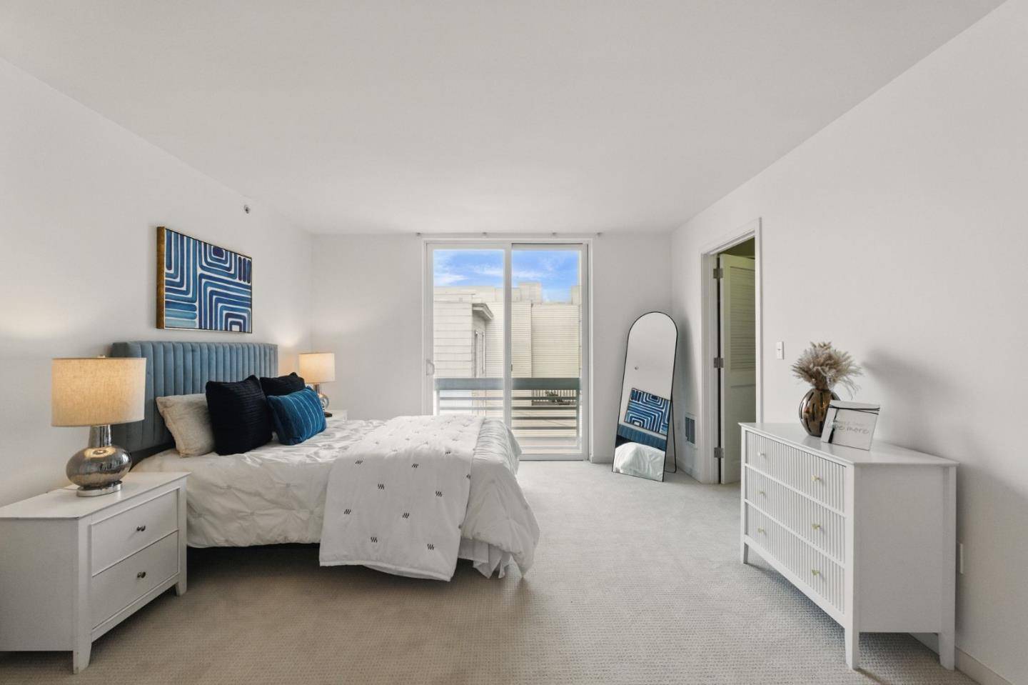San Francisco, CA 94123,3208 Pierce Street #406