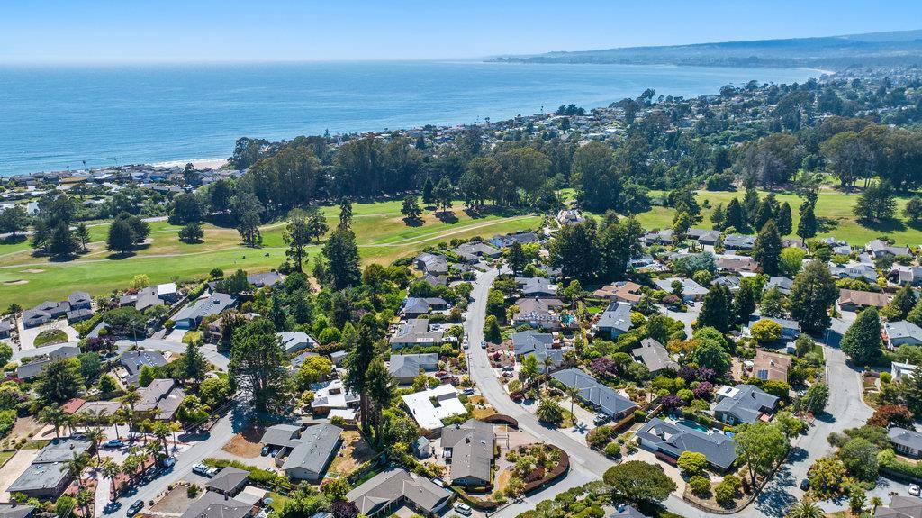 Aptos, CA 95003,290 Saint Andrews Drive