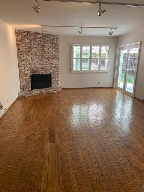 Los Altos, CA 94022,98 Eleanor Avenue