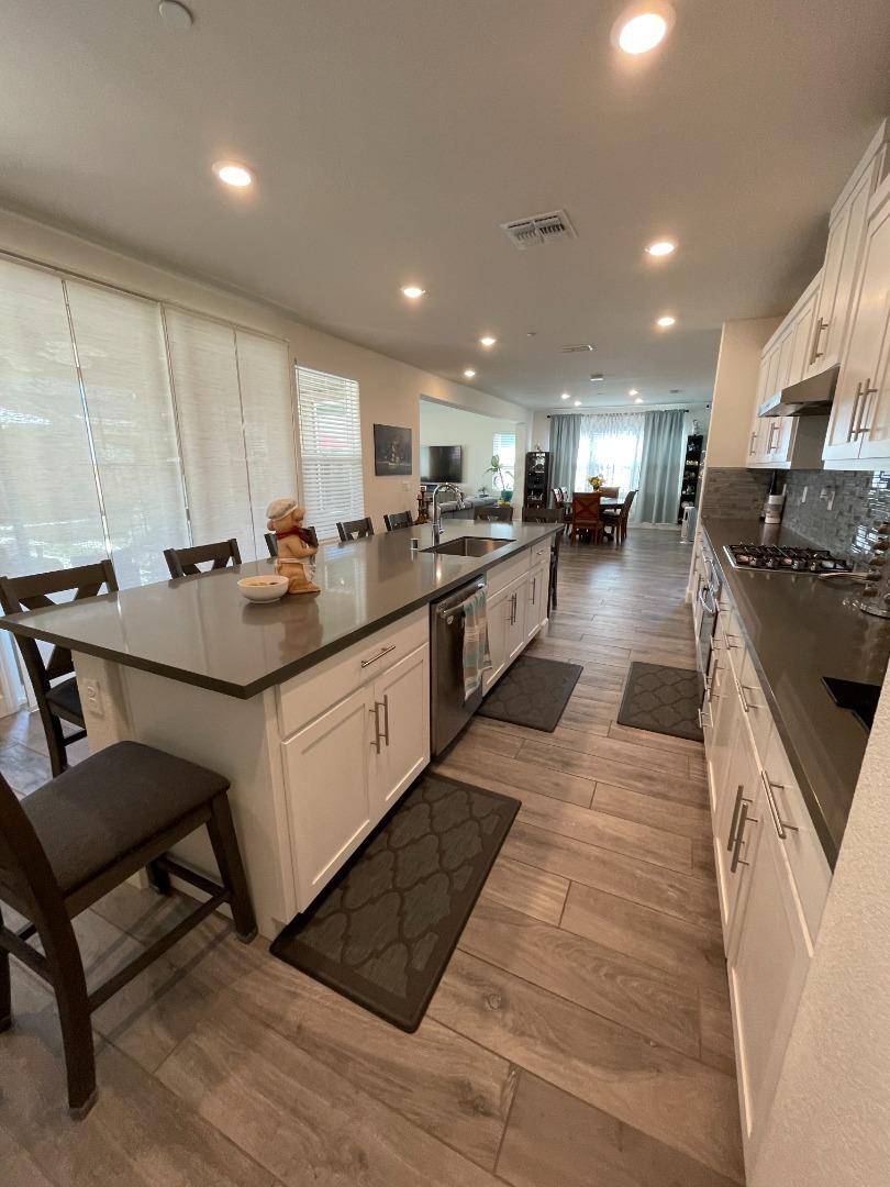 Tracy, CA 95376,2532 Azalea Avenue