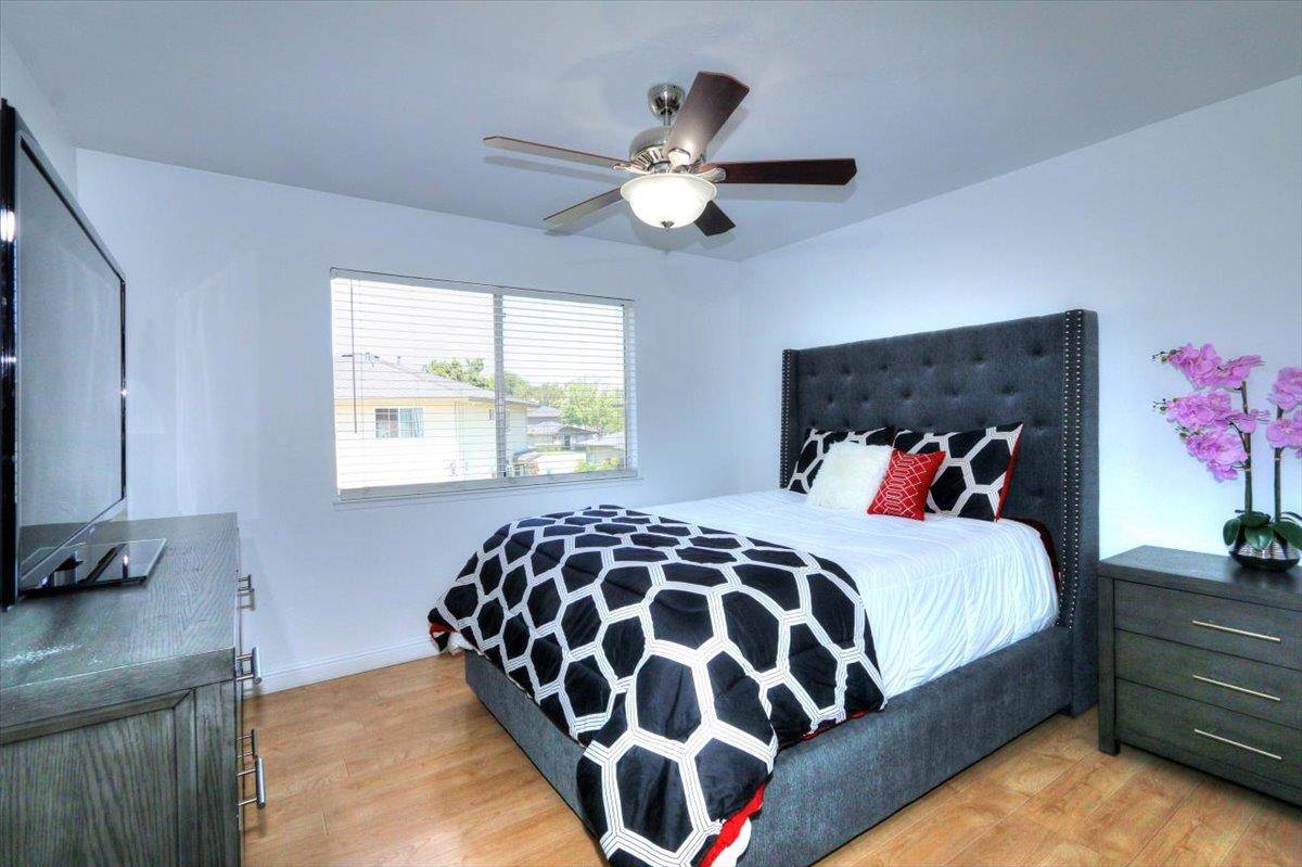 Union City, CA 94587,2241 Mann Avenue #4