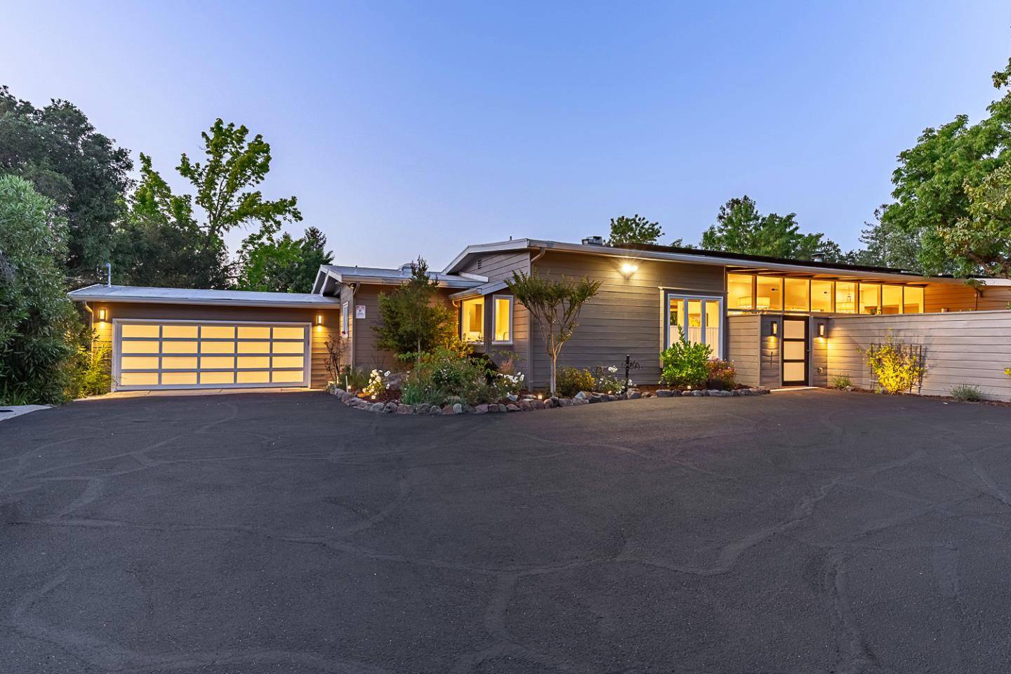 Woodside, CA 94062,275 Eleanor Drive
