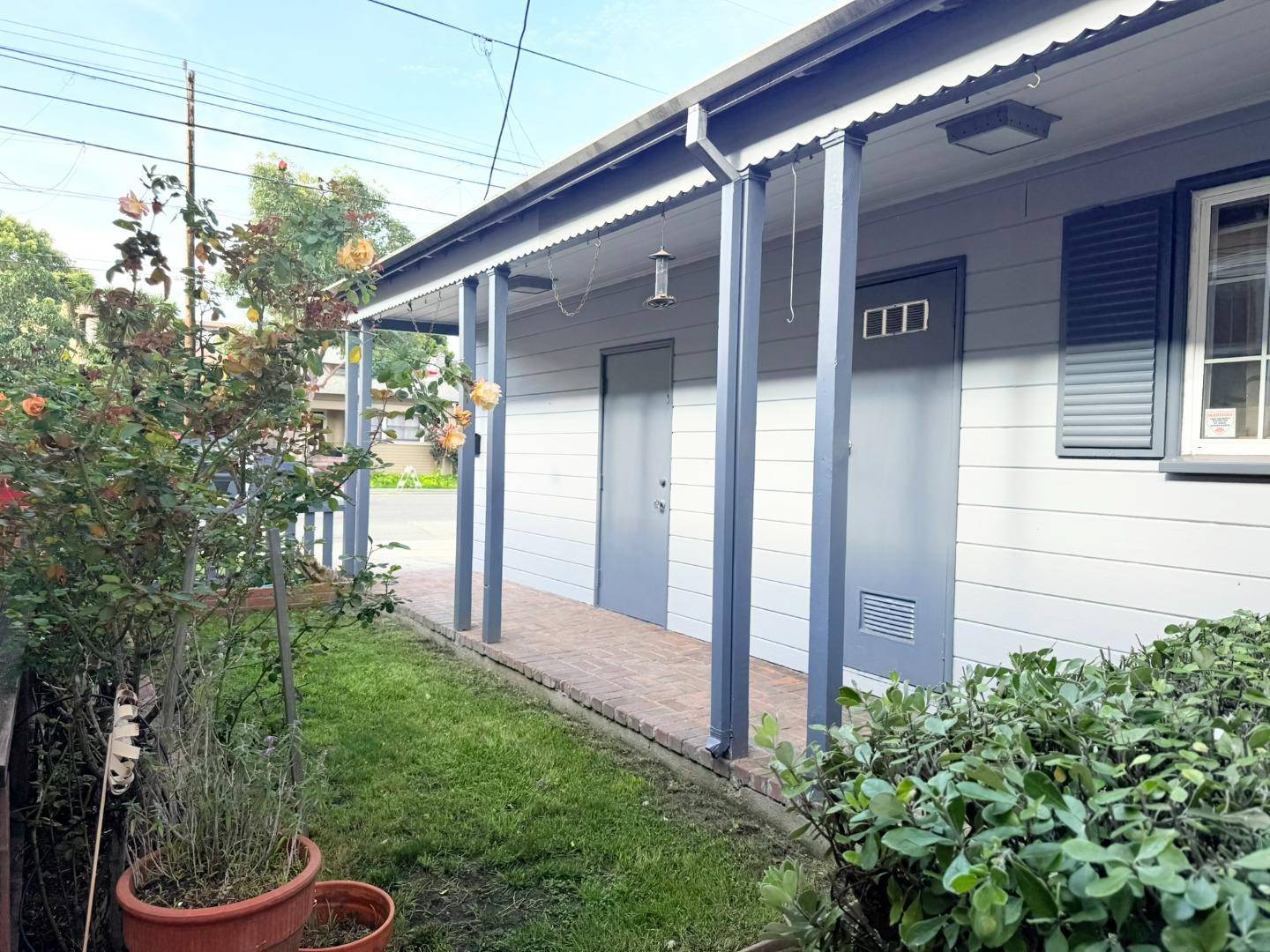 Alameda, CA 94501,1813 Lincoln Avenue