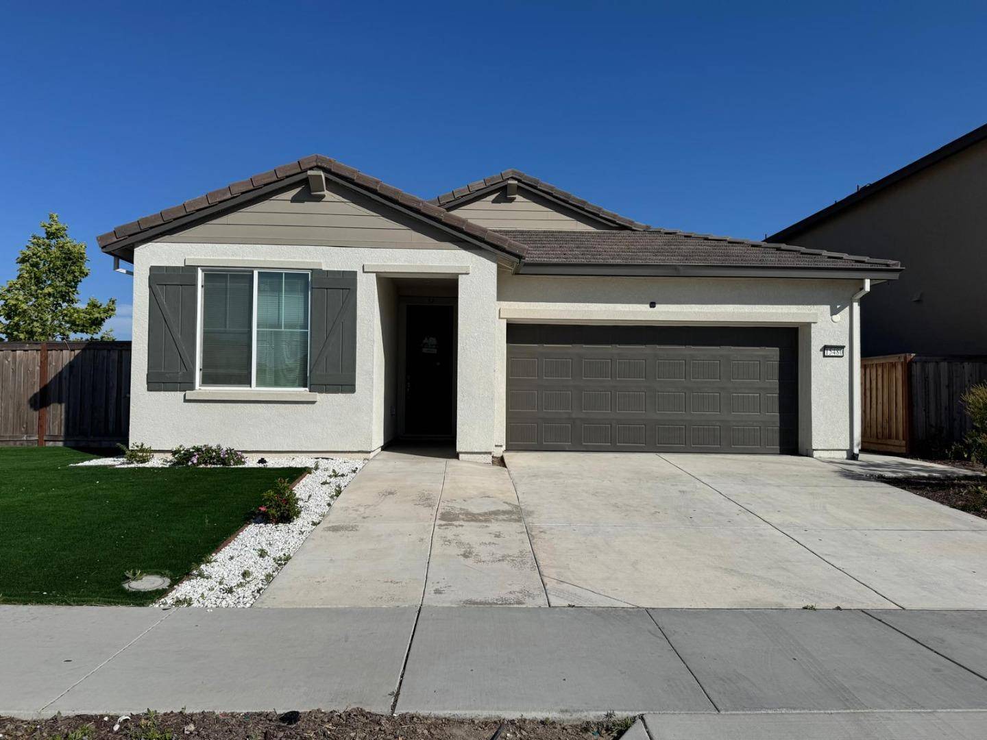Lathrop, CA 95330,15480 Warbler Place