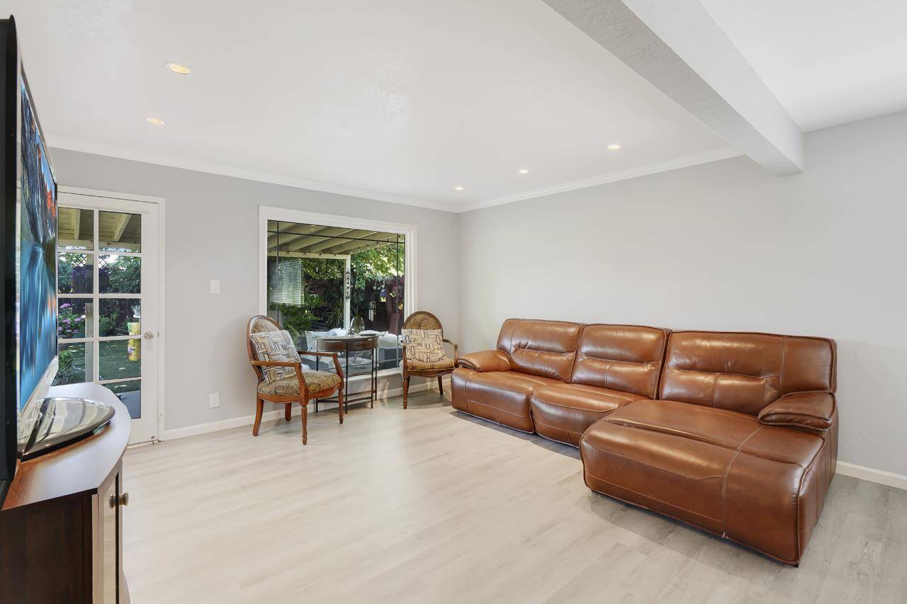 Newark, CA 94560,6364 Thomas Avenue
