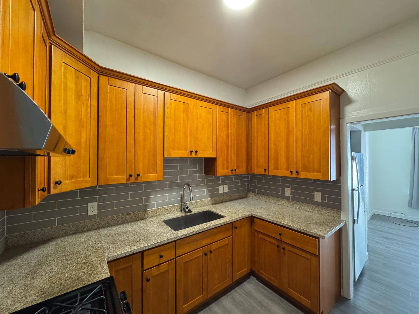 San Francisco, CA 94110,326 Cortland Avenue