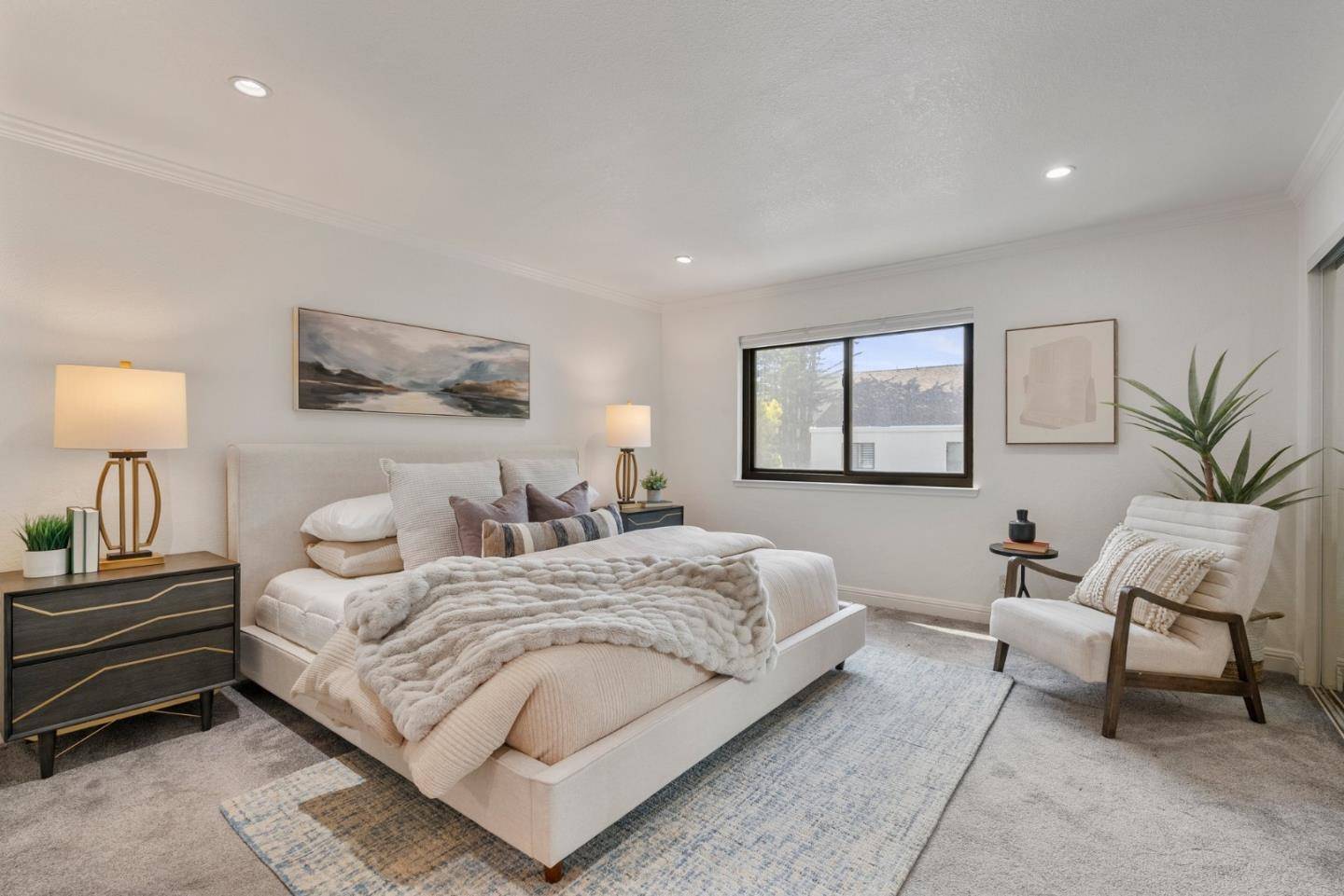 South San Francisco, CA 94080,1 Appian Way #706-5