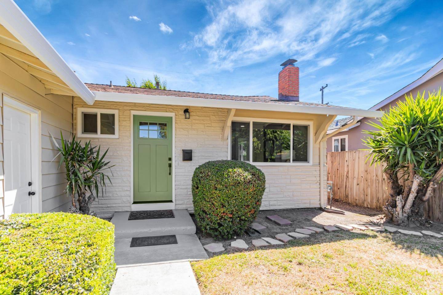 San Jose, CA 95111,3384 Pitcairn Way