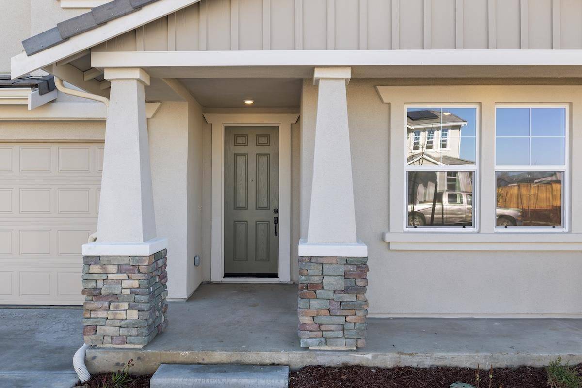 Hollister, CA 95023,1861 Hydrangea Drive