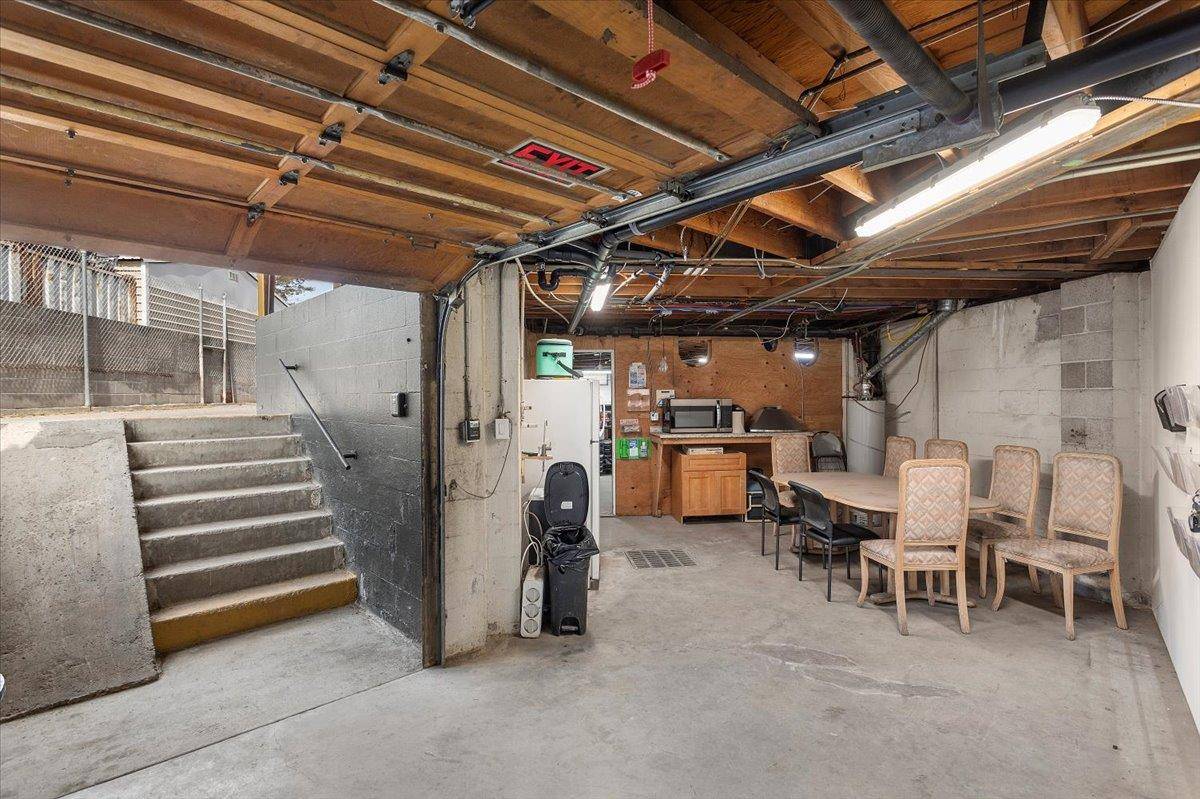 Hayward, CA 94541,22325 Meekland Avenue