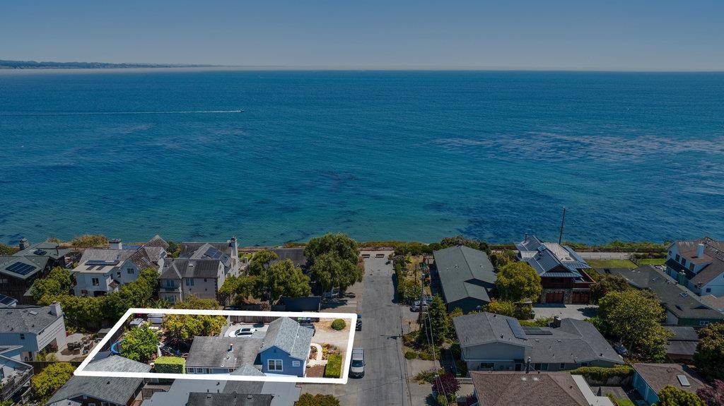 Capitola, CA 95010,106 Saxon Avenue
