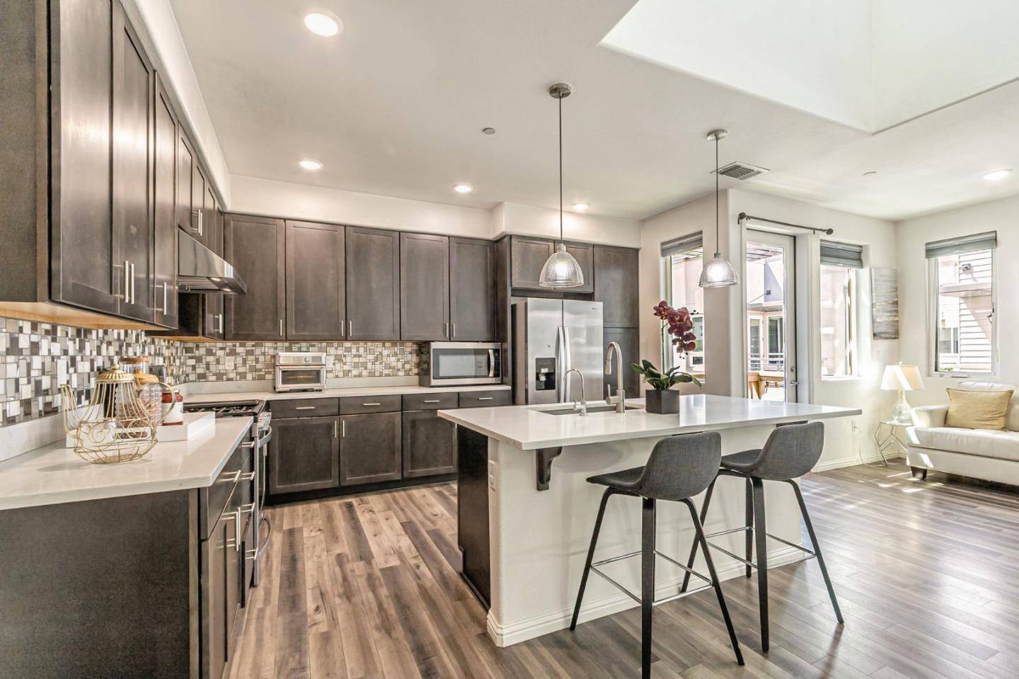 Milpitas, CA 95035,1496 Nightshade Road #40