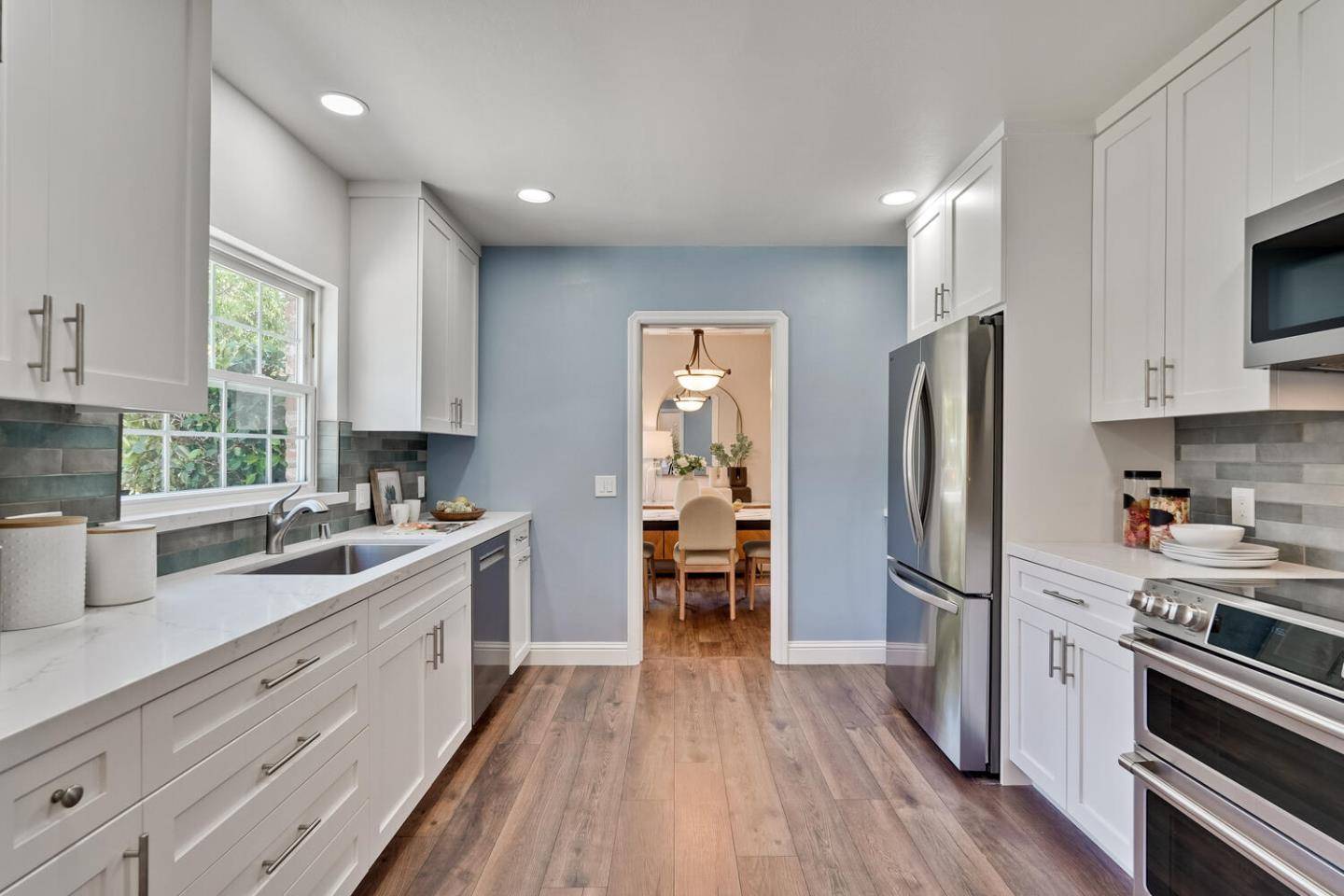 Sunnyvale, CA 94086,213 N Bayview Avenue