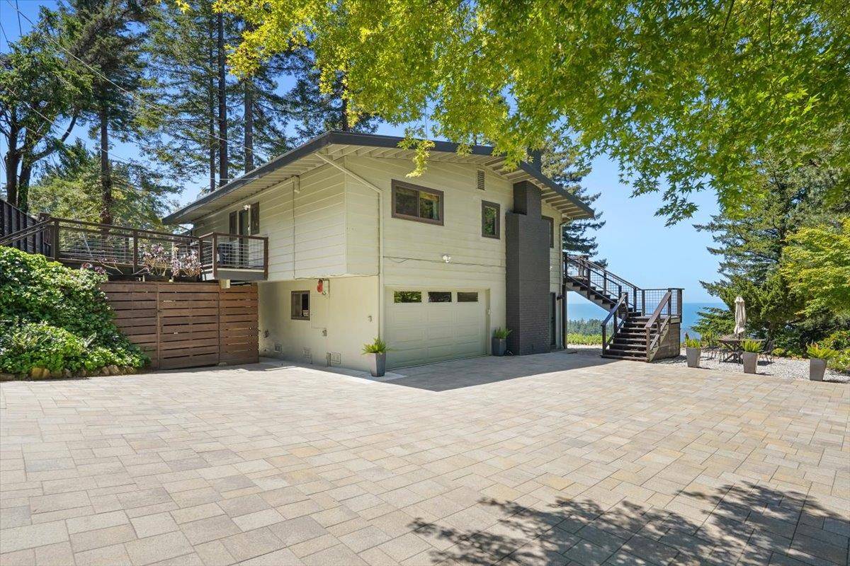 Woodside, CA 94062,12960 Skyline Boulevard
