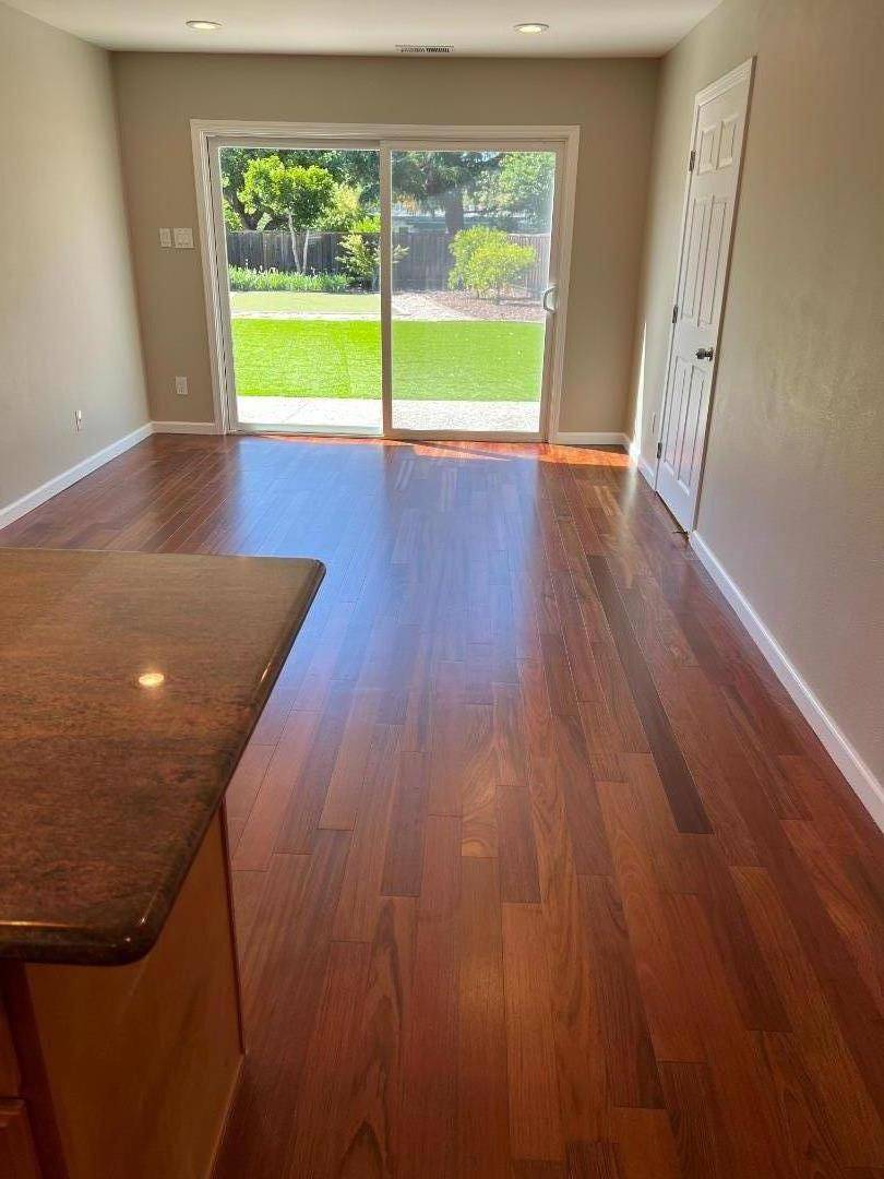 Palo Alto, CA 94303,869 Loma Verde Avenue