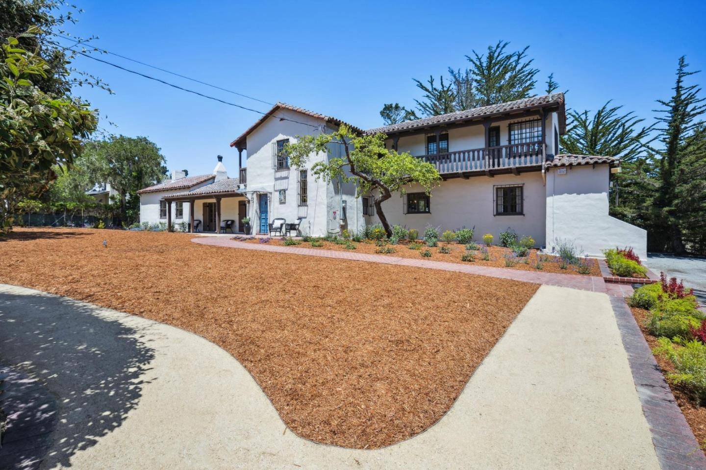 Monterey, CA 93940,401 San Bernabe Drive