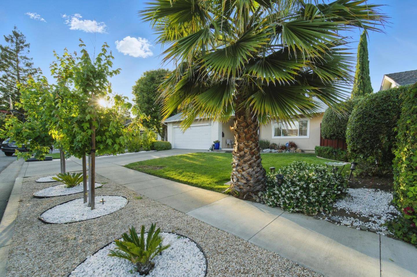 Campbell, CA 95008,3821 Abbey Court