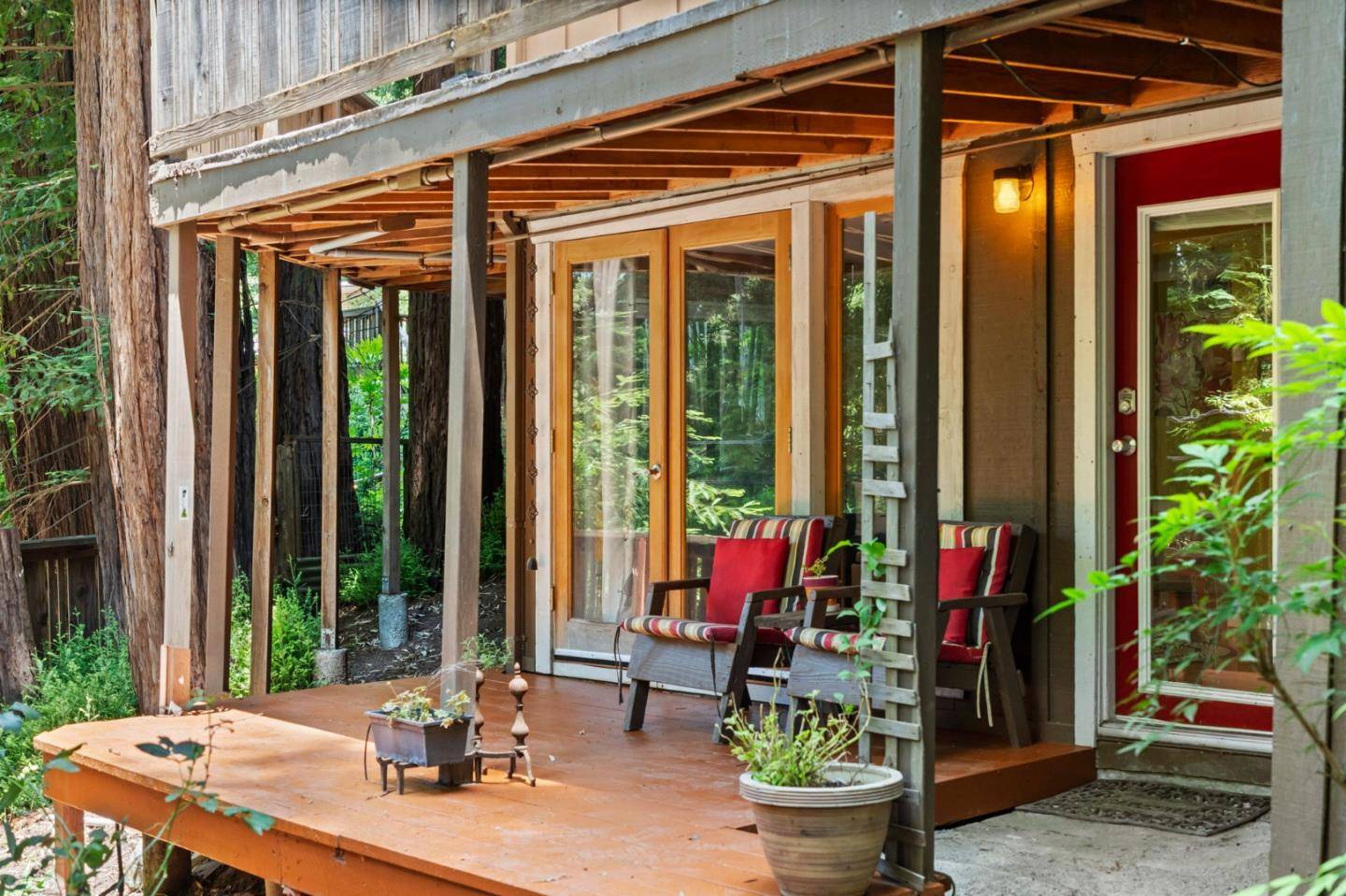 Boulder Creek, CA 95006,483 Echo Lane