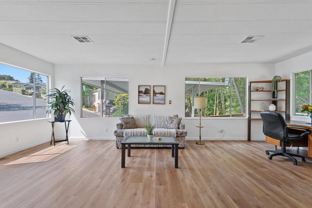 Soquel, CA 95073,11 Del Rio Circle #11